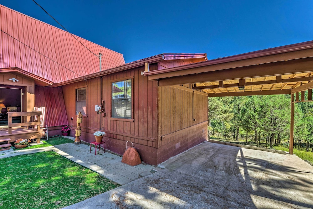 Charming Alto Hideaway < 14 Mi to Ski Apache! view 5