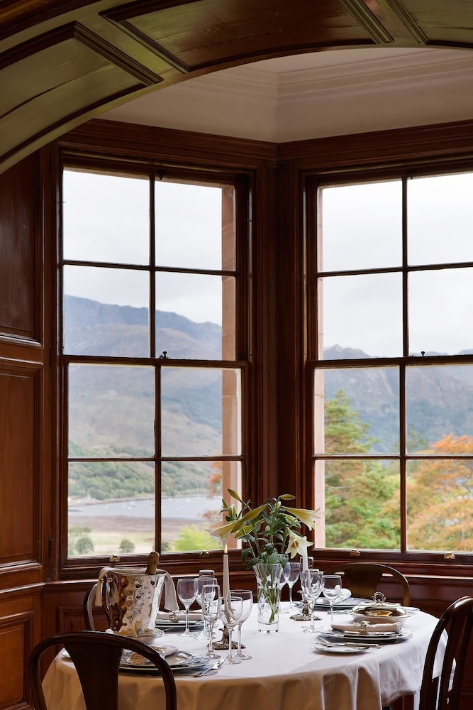 Glencoe House