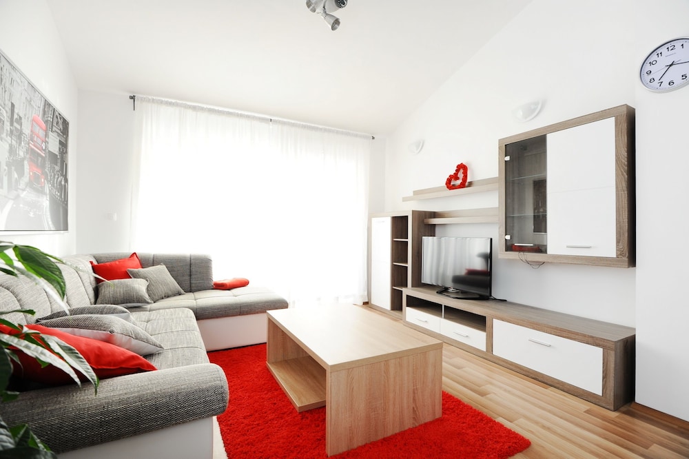 Apartments Hills