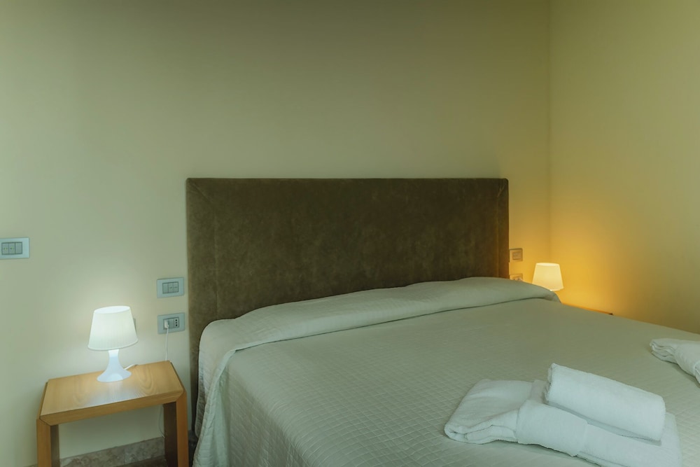 Hotiday Lodge Cecina
