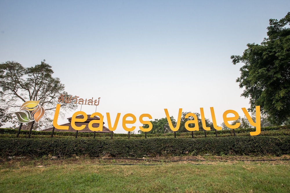Leaves Valley Resort