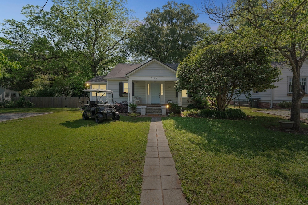 Bungalow Off Floyd St In The Heart Of Covington 3 Bedroom Bungalow