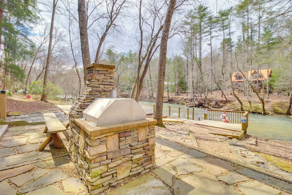 Game Room & Fire Pit: Riverfront Home in Ellijay!