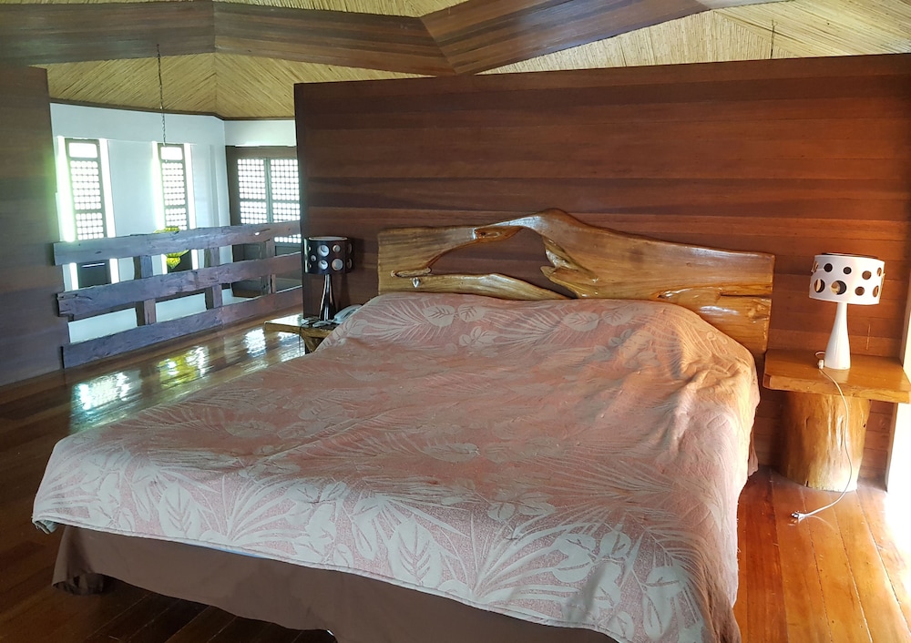 GAP Plaza Hotel