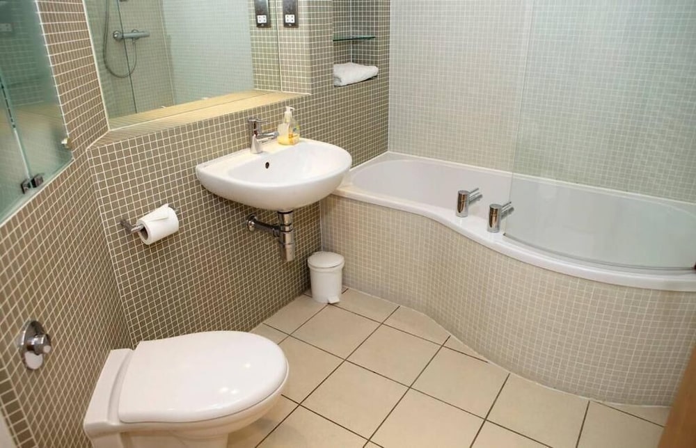 JOIVY Inviting Flat in Canonmills