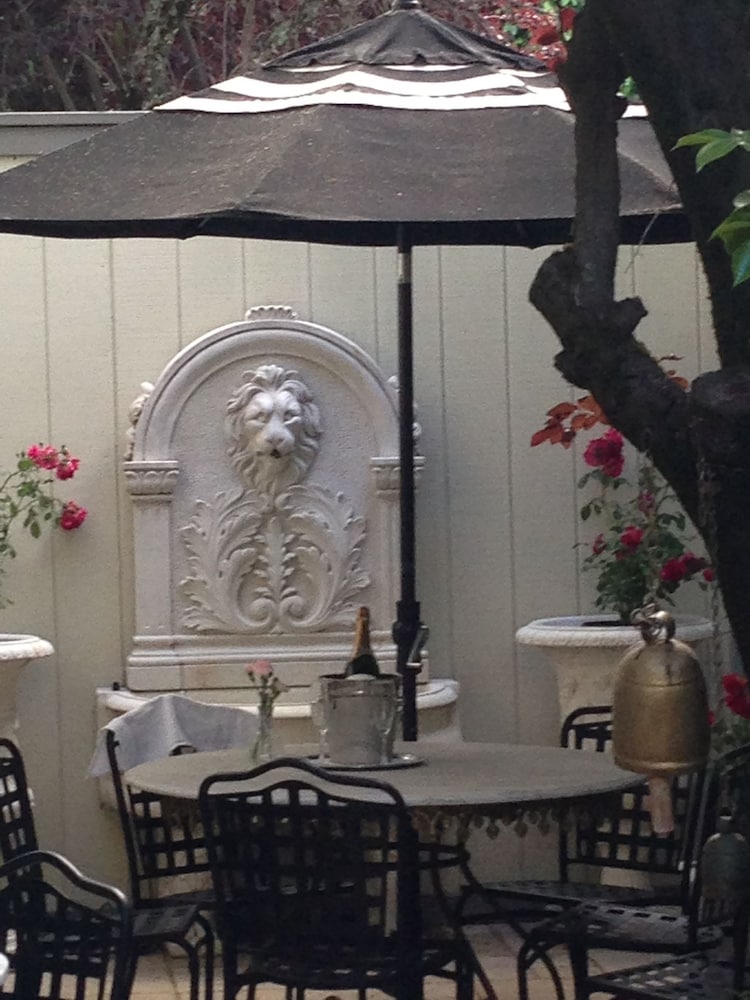 Hotel St. Helena