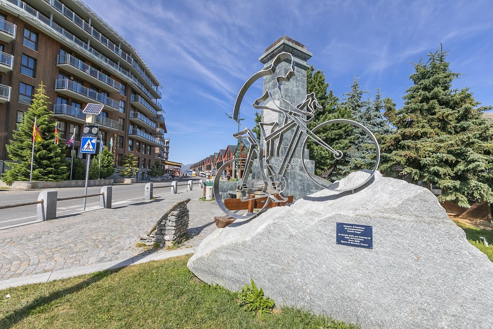 Sestriere Terrace Apt Few Steps From Ski