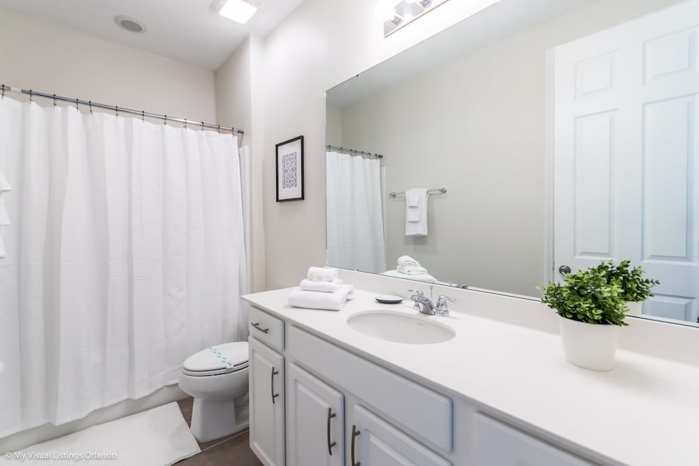 H9063 Brand New 9b6.5b Poolvilla Minutes to Disney - Image 4