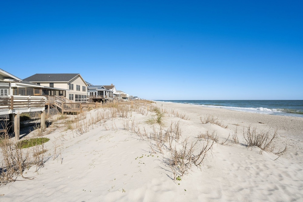 Laughin Place I 1 Bedroom Home by Peace Vacations