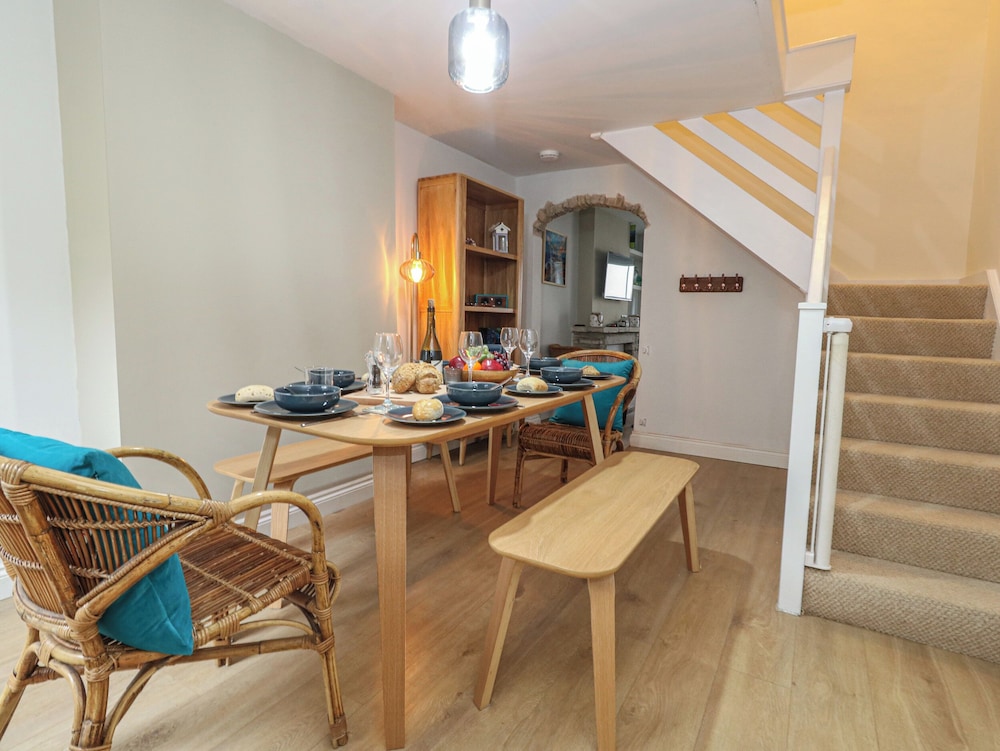 Honeypot Cottage