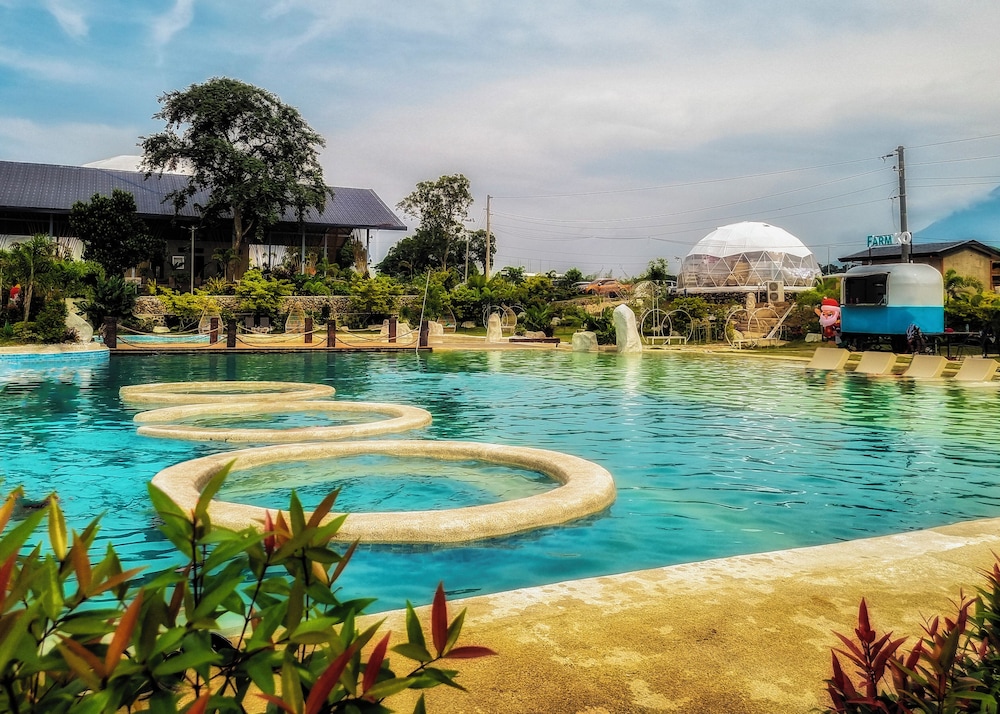 FarmKo Glamping