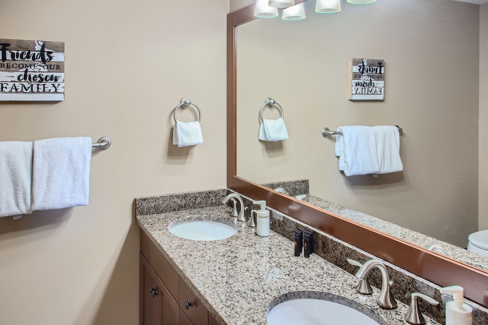 Stonegate Resort by Okanagan Premier