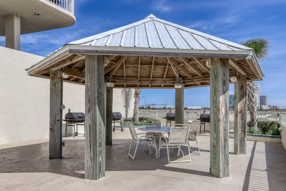 Summerchase Penthouse 1