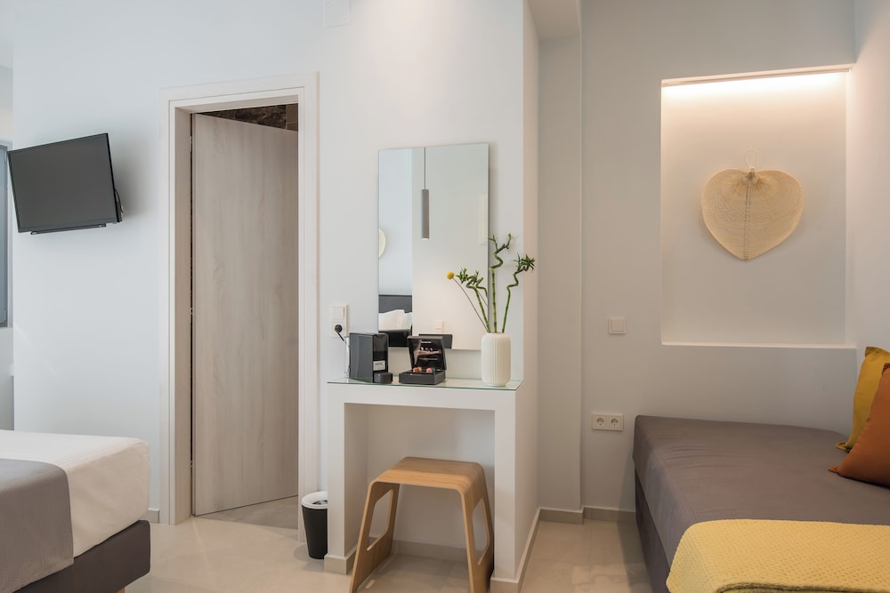 Rivière Residence Paros