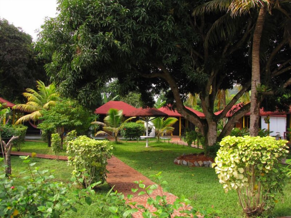 Tacarcuna Lodge