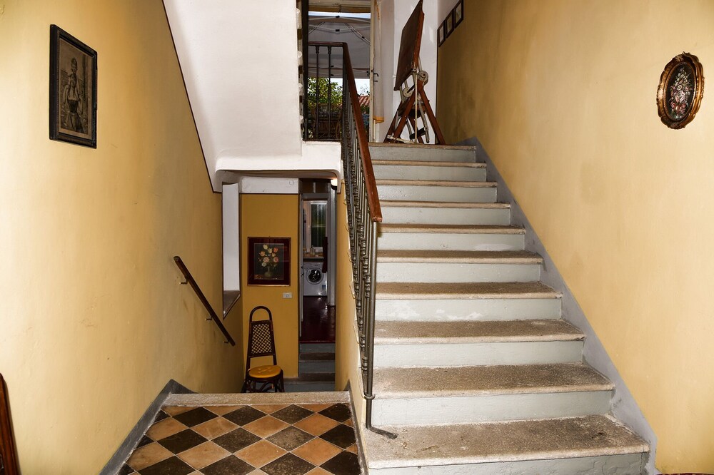Photo 34
