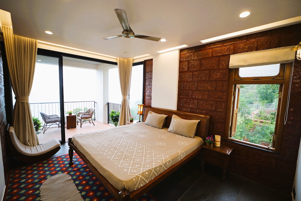 Par-X - Villa Sukoon - 3BHK Valley View