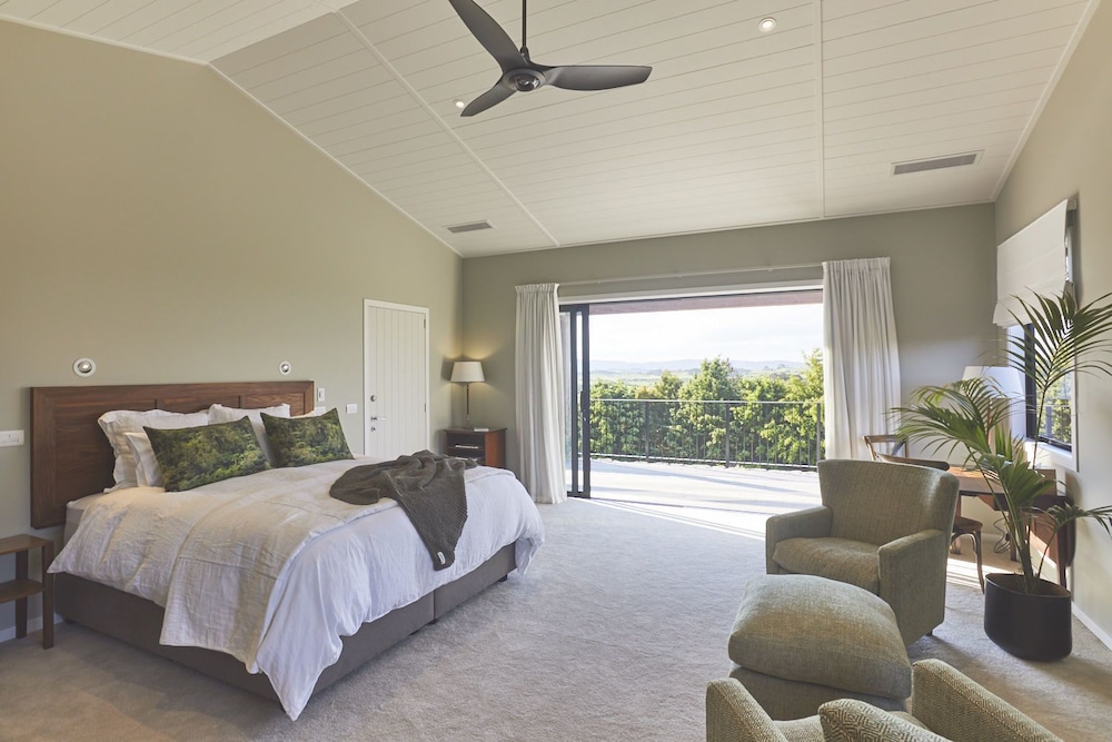 Te Arai Lodge view 3