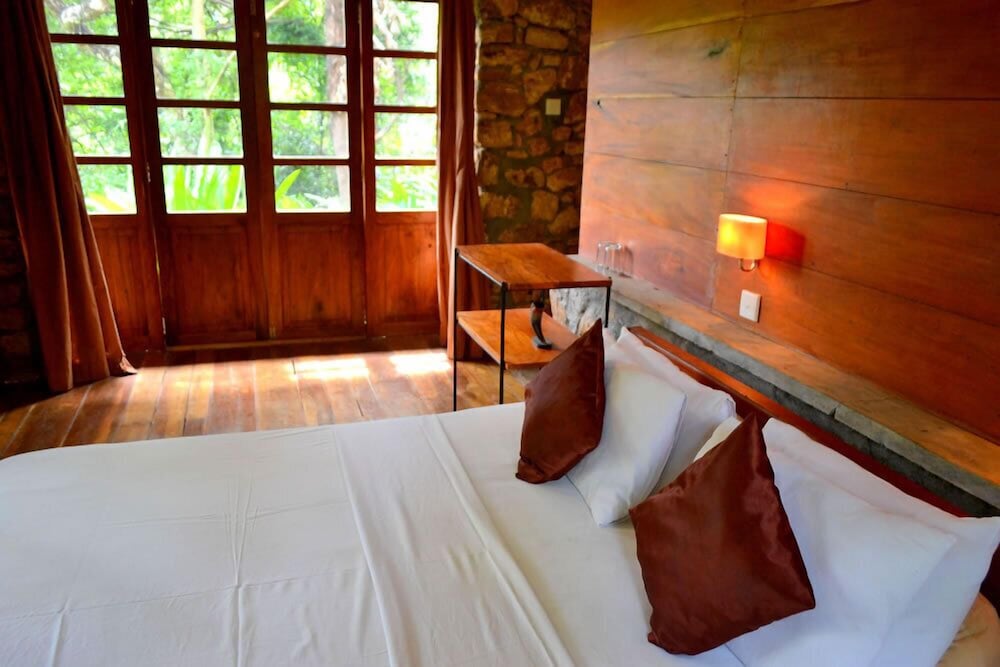 Landa Holiday House view 3