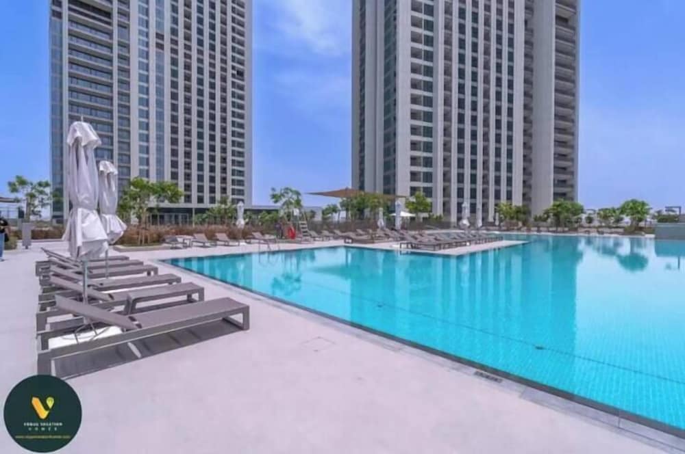 Downtown with Direct Access to Dubai Mal