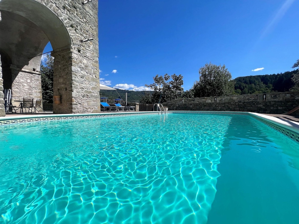 Apartment in Casola Near Torre di Casola view 4