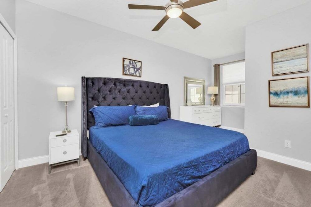 5 Bed Multiple Bunks Perfect For Kids With Pool! 5 Bedroom Townhouse