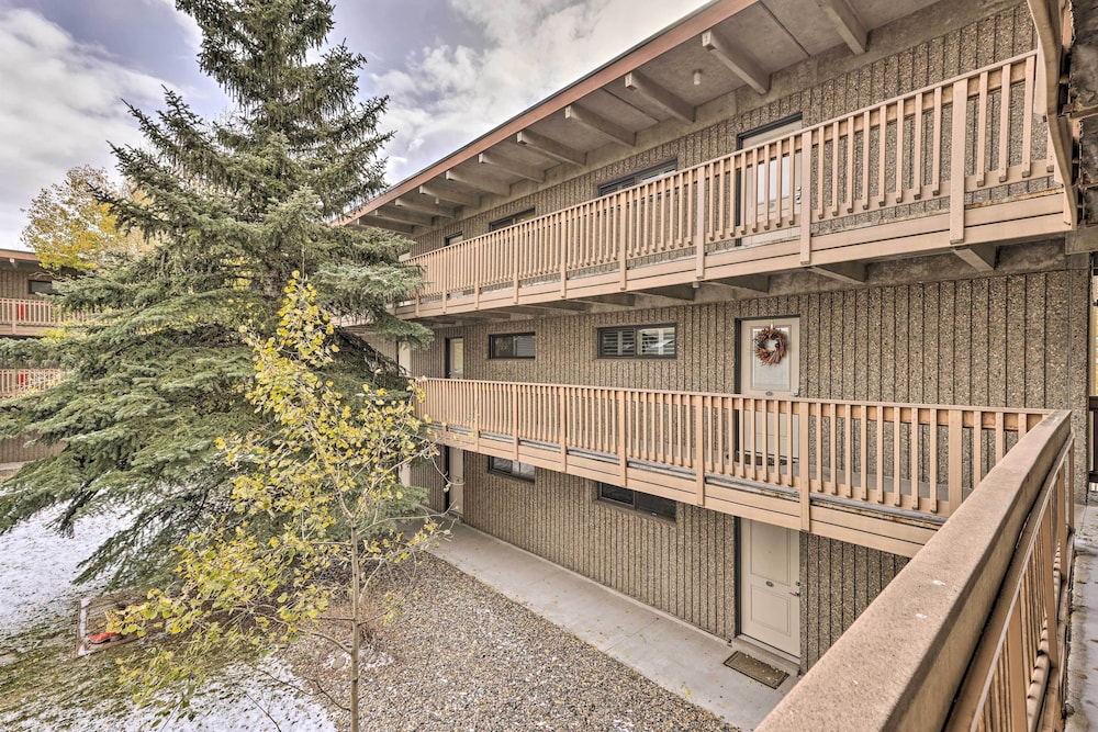 Modern Condo: 2 Blocks to Main Street Frisco! view 5