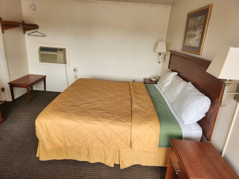 Royal Motel