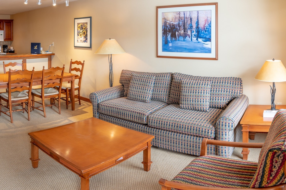 One Bedroom Condos at Powderhorn Lodge - Solitude UT