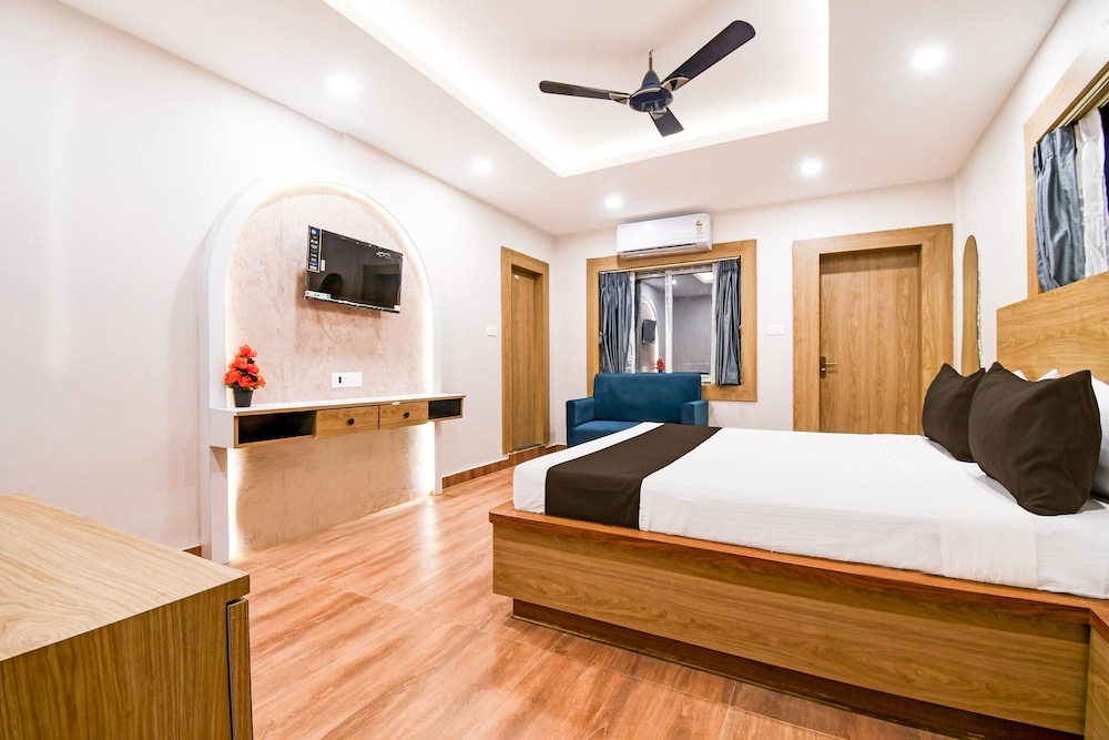 Luxury Stays Near Sea Beach and Jagannath Temple