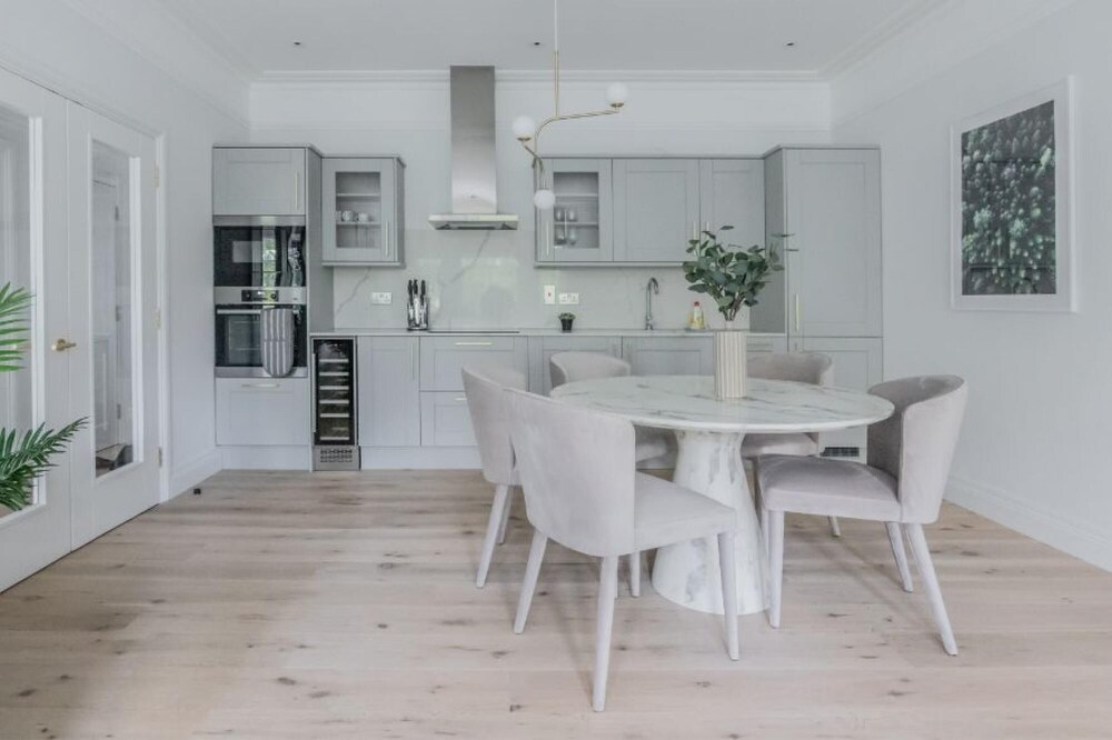 Royal Kensington - Premium 3 bed