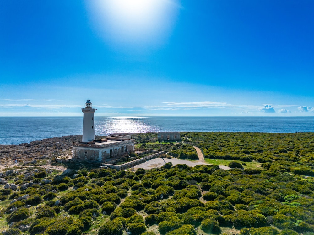 Casa Faro del Plemmiro con Jacuzzi photo 2