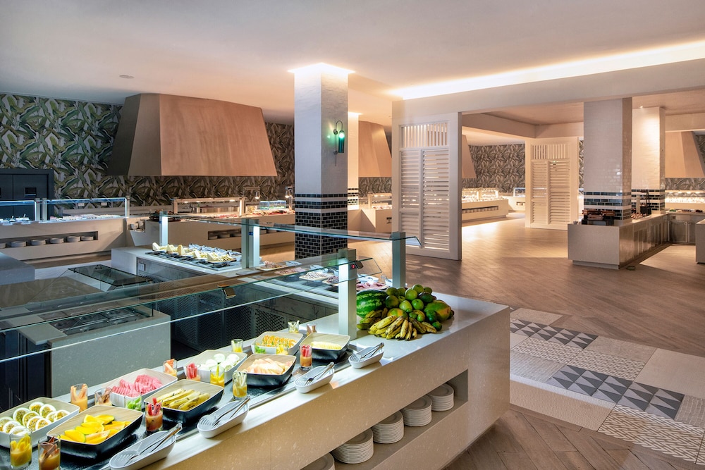 Punta Cana Vacations - Adults Only Club at Lopesan Costa Bavaro - All Inclusive - Property Image 2