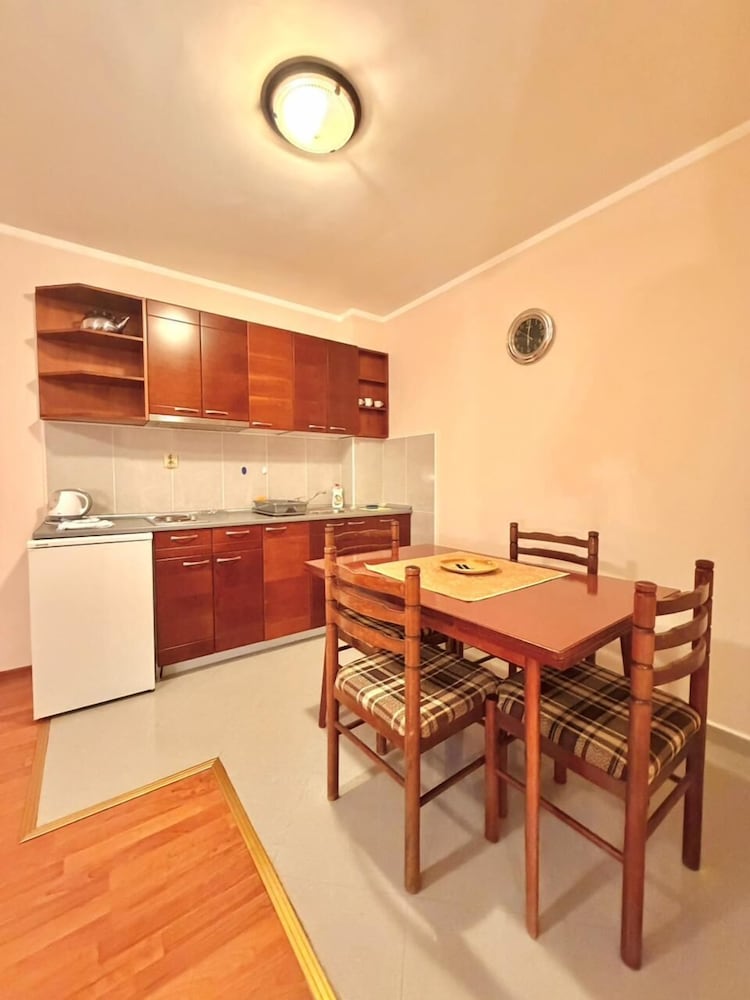 Beachfront Apartments Oaza