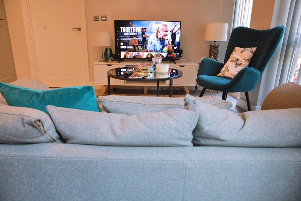 Leicester Centre - 1 Bedroom - 1 Bathroom - Wifi view 4