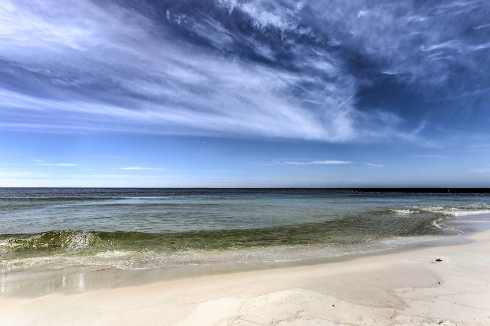 Scenic PCB Condo w/ Stunning Sunsets & Beach View!