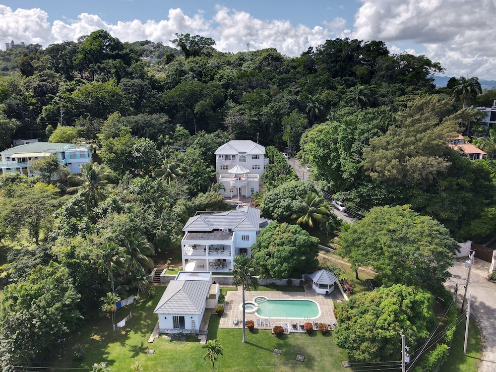 All Nations Guesthouse