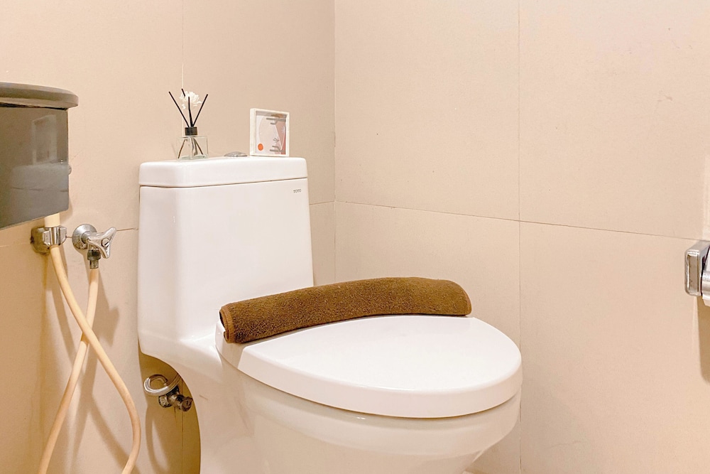Comfy Studio (No Kitchen) At Apartment Grand Palace Kemayoran