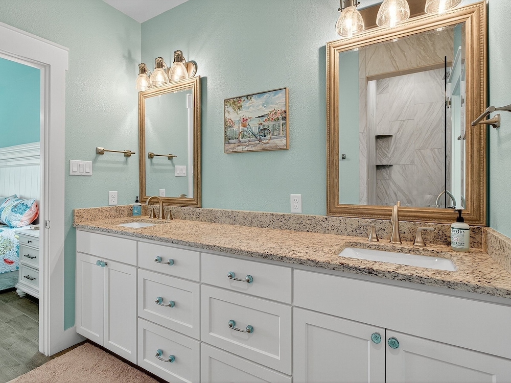 Coastal Vibes Rp230 3 Bedroom Home