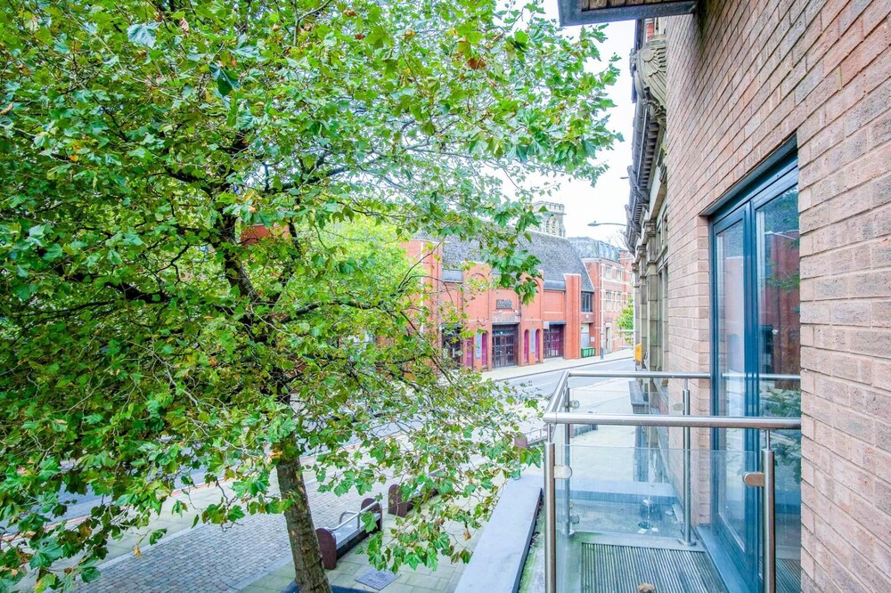 Princess Lofts 1 - 1 Bedroom Studio - Swansea