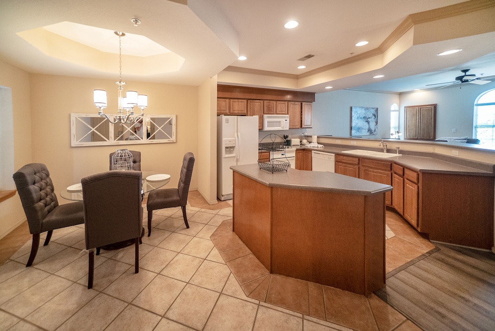 Legacy at Thousand Hills view 3