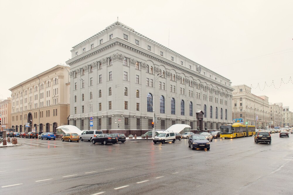 Apartment near the metro