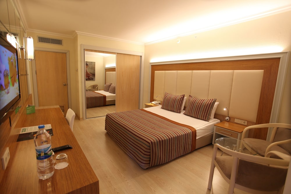 AQI Pegasos Resort - Image 3