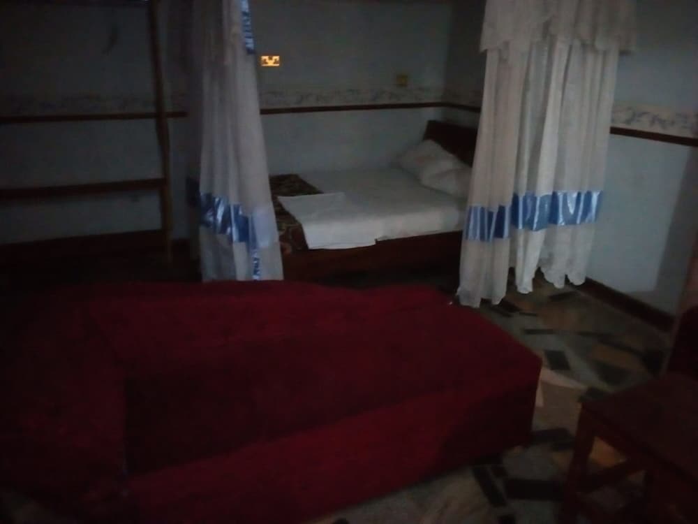 Photo 20