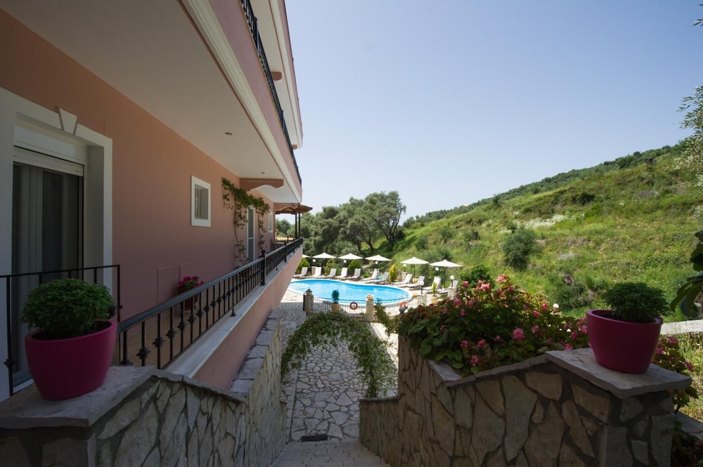 Villa Dorita view 4