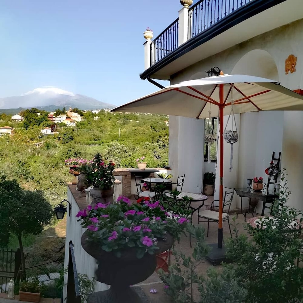 Petralava Etna B&B