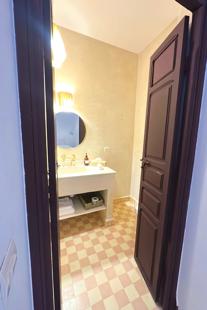 Riad Solila