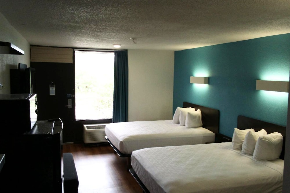 Americas Best Value Inn Beeville