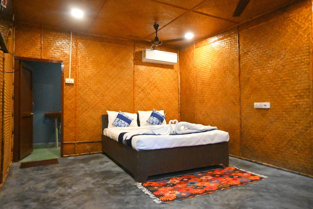 Crystal Andaman Resort