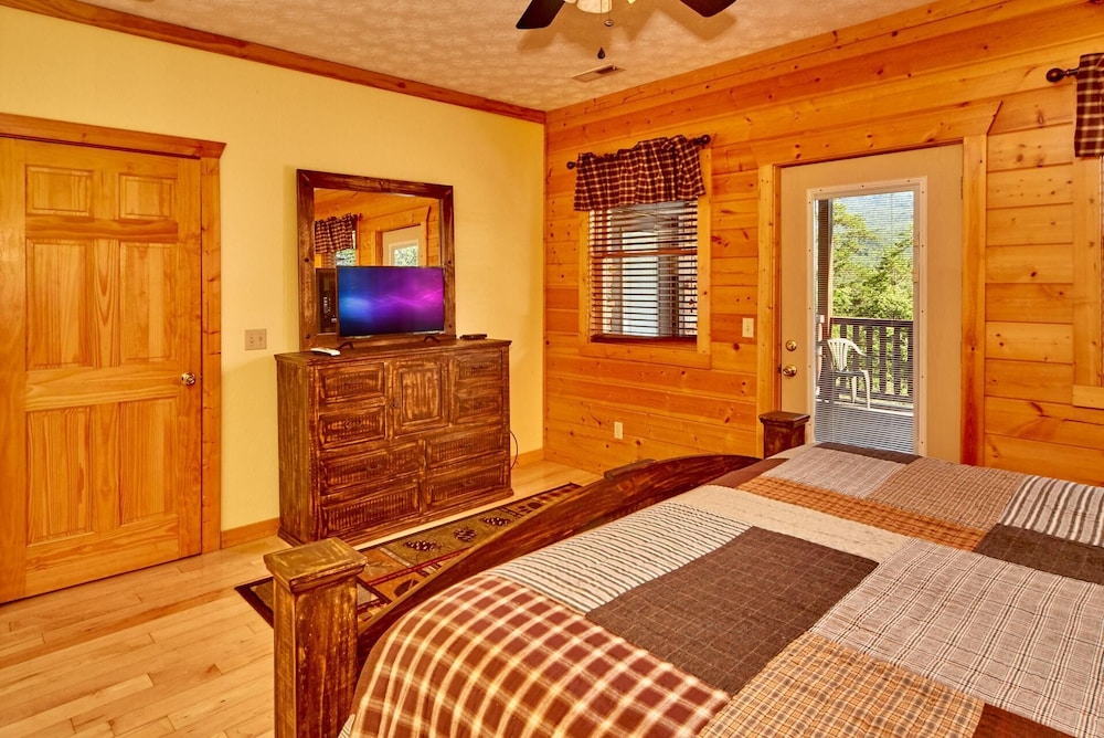 A Grand View Lodge #540 view 3